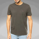 Camisetas basicas tommy compre 1 leve 05 peças hoje